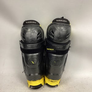 Used Bauer MATRIX Junior Shin Guards Black 11" 11851-S000039189