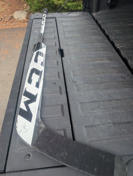 Intermediate CCM Regular Goalie Stick 23" Paddle (Used)