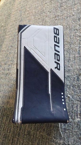 Bauer M5 Pro Regular Blocker (Used)