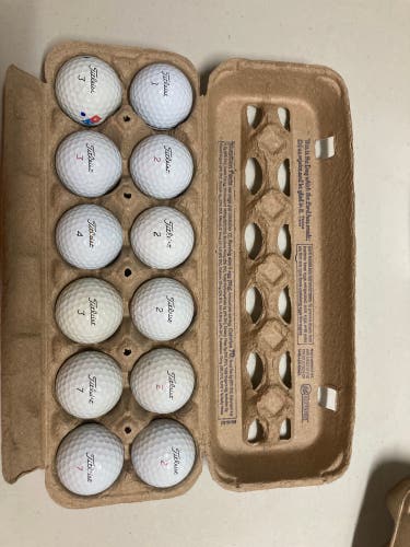 Titleist Pro V1/Pro V1x Balls 12 Pack (1 Dozen) (Used)