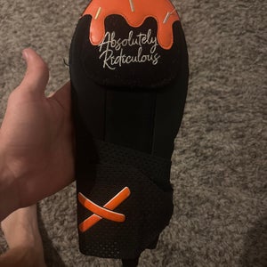 Black Senior Sliding Mitt (Used)
