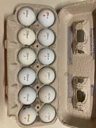 Titleist Pro V1/Pro V1x Balls 12 Pack (1 Dozen) (Used)