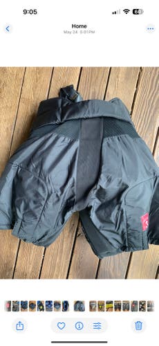 Junior Small Mckenney Hockey Goalie Pants (Used)