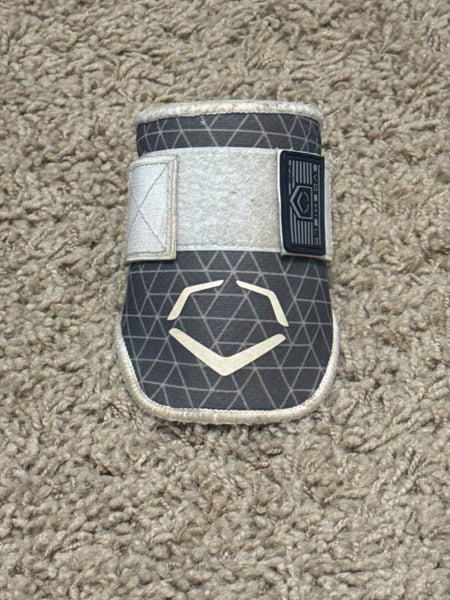 Grey evosheild elbow guard ADULT