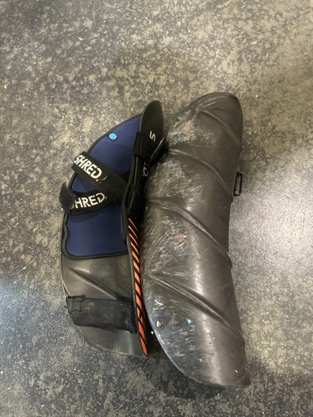 Shred carbon pro shin guards