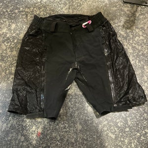 Black Large Men's SYNC Shorts (Used)