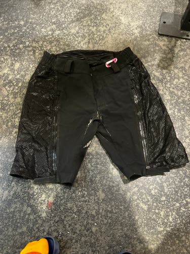 Black Large Men's SYNC Shorts (Used)