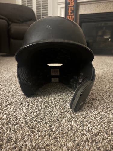 Medium/Large Marucci Duravent Batting Helmet (Used)