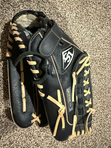 Louisville Slugger RH Softball Glove 14" (Used)