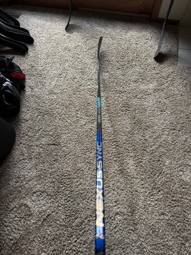 Senior Bauer Ag5nt Left Hand Hockey Stick P29 Pro Stock (New)