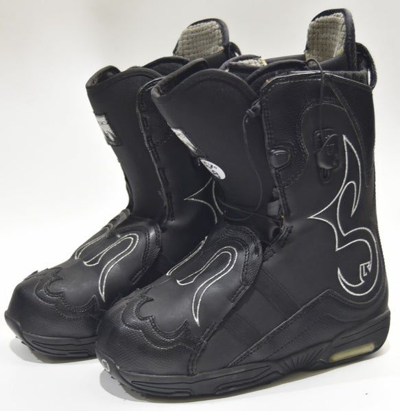 BURTON IROC SNOWBOARD BOOTS WOMEN SIZE 8
