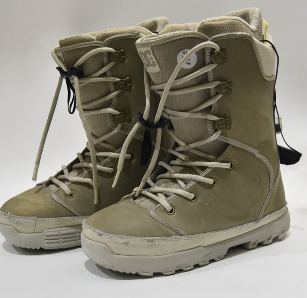 DC UNIT 2013 SNOWBOARD BOOTS MEN SIZE 12