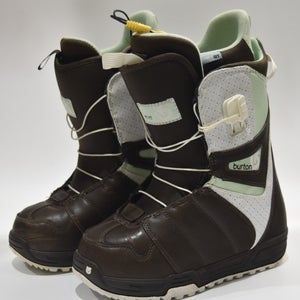 BURTON MINT SNOWBOARD BOOTS WOMEN SIZE 7