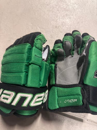 Bauer 4-Roll Pro Gloves 13" (Used)