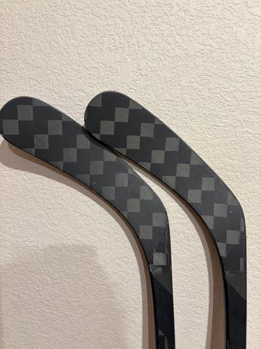 Intermediate CCM Jetspeed FT7 Pro Left Hand Hockey Stick P29 (Used)