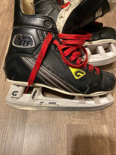 Graf Supra 625 Hockey Skates Size 6.5 (Used)