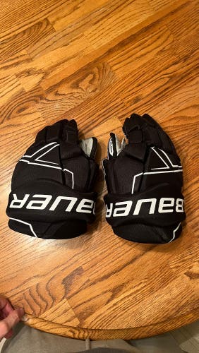 Bauer NSX Hockey Gloves 13"-33cm Free Flex Thumb Black Good Condition