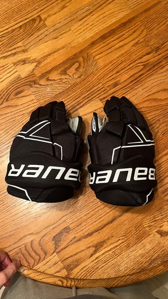 Bauer NSX Hockey Gloves 13"-33cm Free Flex Thumb Black Good Condition