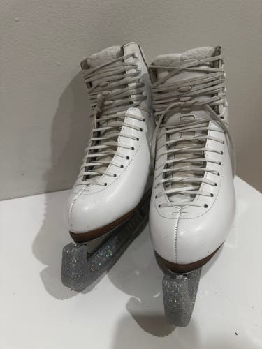 Ice Skates Jackson Supreme DJ5300 Women's Boots + john wilson blades 8 (Used)