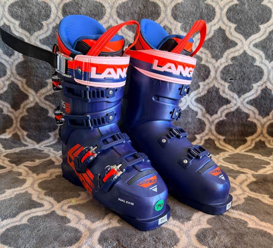 Brand New! 2024 Lange RS 130 MV Ski Boots Size 25.5