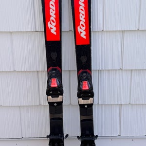 Kid's Nordica Dobermann SL J 136 cm Racing Skis With Bindings (Used)