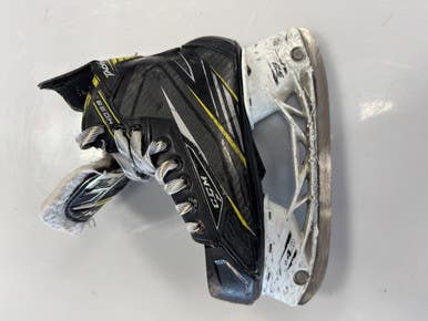 Used CCM TACKS 4092 Junior Hockey Skate Junior 02.5 11860-S000299848