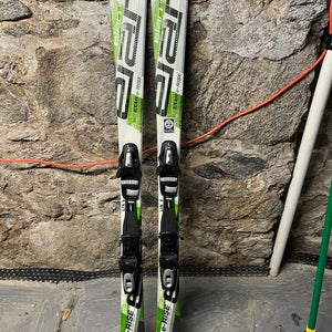 Elan Exar e-Rise 140 cm Skis With Bindings (Used)