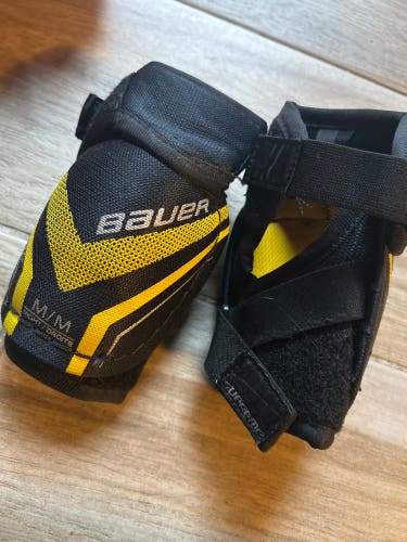 Youth Medium Bauer Supreme TotalOne MX3 Elbow Pads (Used)