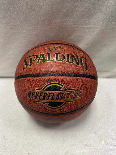 Used Spalding Basketball Adult Indoor 11490-S000266644
