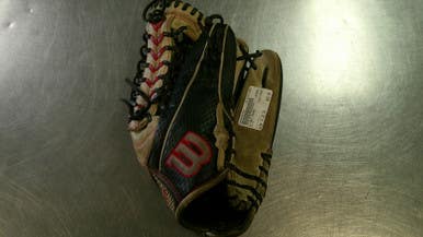 Used Wilson A2000 BB/SB Glove RH Throw Black 12 1/4" 11868-S000066250