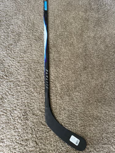 Senior Bauer Vapor FlyLite Left Hand Hockey Stick P92 (New)
