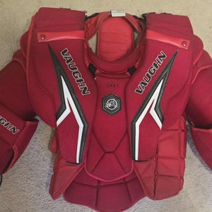 Large Vaughn SLR3 Pro Carbon Goalie Chest Protector Pro Stock (Used)
