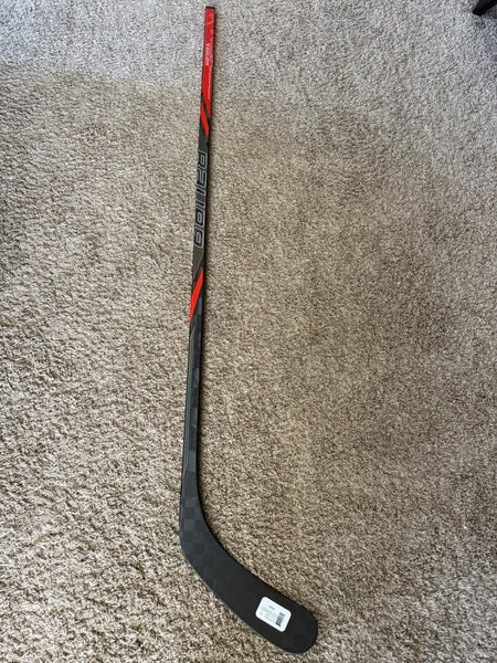 Bauer Red Nexus Tracer Left Hand Hockey Stick P92 77 Flex (New)