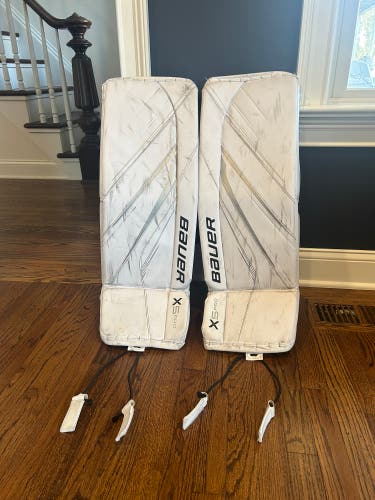 Bauer Vapor X5 Pro Intermediate Large Goalie Leg Pads 32+ (Used)