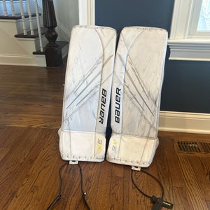 Bauer Vapor 3X Intermediate Medium Goalie Leg Pads 31+ (Used)