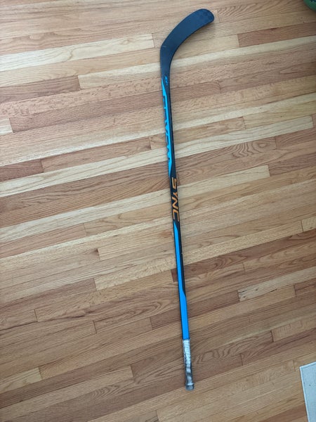 Intermediate Bauer Nexus Sync Left Hand Hockey Stick P92 (Used Good condition)