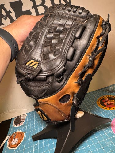 Mizuno Classic Pro RH Infield Baseball Glove 11.5" (Used)