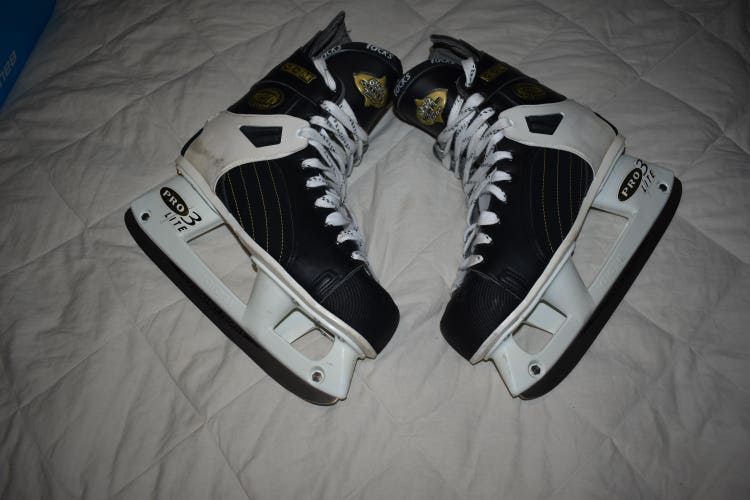CCM Super Tacks 652 Hockey Skates, Senior 10S - Like New!