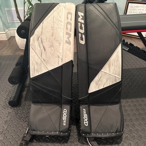 28" 2023 CCM Axis 2.5 Goalie Leg Pads (Used)