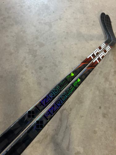 2 PACK 70 Flex P28 Senior True Project X Smoke Left Hand Hockey Stick Pro Stock (New)