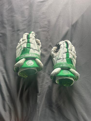 Maverik M4 Lacrosse Gloves 13" (Used)