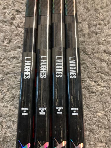 Bauer Nexus Tracer Pro Stock Hockey Stick 87 Flex P88 LH Luke Hughes - 4 Pack