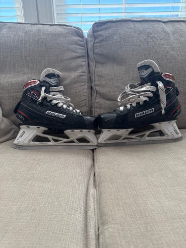 Bauer Vapor X700 Hockey Goalie Skates Regular Width Size 3 (Used)