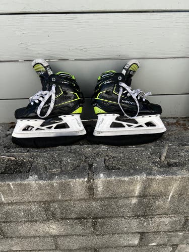 Bauer GSX Hockey Goalie Skates Size 1 (Used)