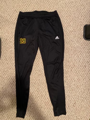 Black Medium Adult Unisex Adidas Pants (Used)