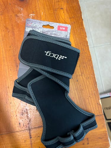 Unisex (New) grip gloves SM