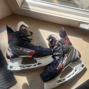 2021 CCM JetSpeed FT460 Hockey Skates Regular Width Size 6.5 (Used)