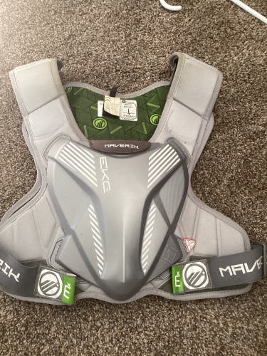 Large Adult Maverik MAX EKG Shoulder Pads (New)
