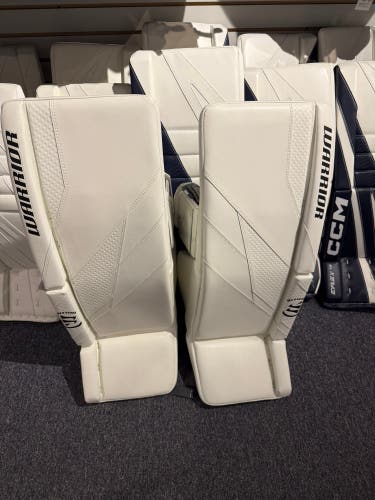 33”
2024 Warrior Ritual G7 Pro Goalie Leg Pads (New)
