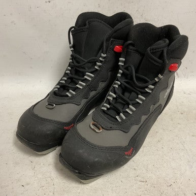 Used Alpina TR15 Boys NNN XC Ski Boots Black W 06 / JR 04-04.5 11855-S000193284